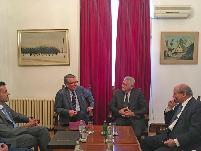  Predsednik Nacionalnog saveta Nikolić zahvalio ambasadoru Čepurinu na aktivnom učešću u razvoju srpsko-ruskih odnosa 