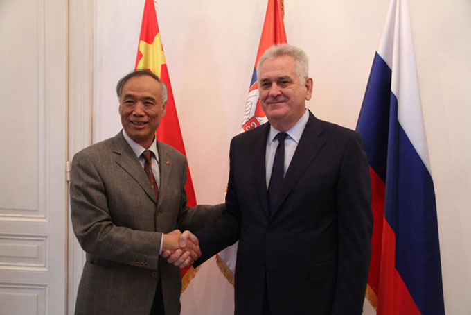 Predsednik Nacionalnog saveta gospodin Nikolić sa ambasadorom NR Kine Li Mančangom