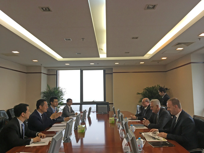  Council President Nikolić tours China’s Sinopharm International 